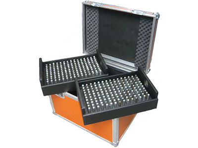 Prolyte Case compleet huren, verhuur, 300 clips, 300 pins, 16 couplers, 2 hamers